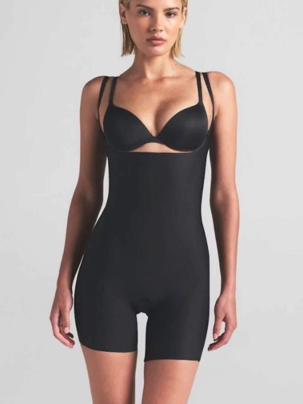 NEW SKIMS Body Core Sculpt Open Bust Bodysuit Shapewear Onyx Black Medium NWOT
